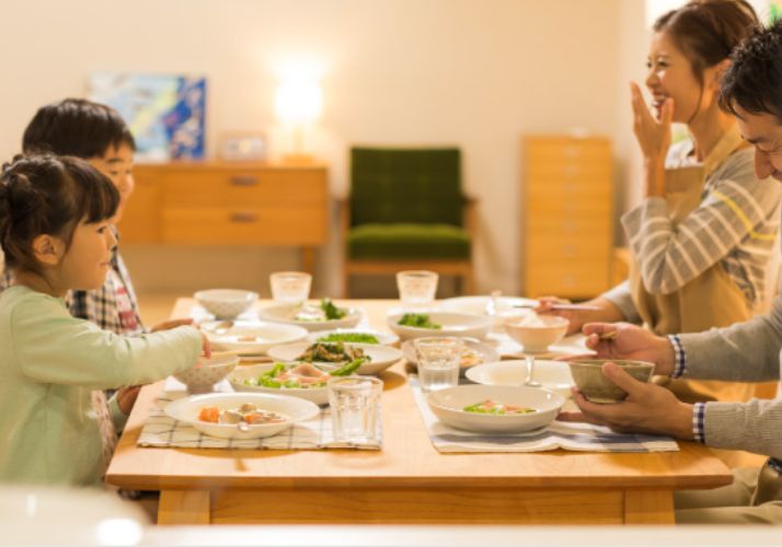 家族の食卓